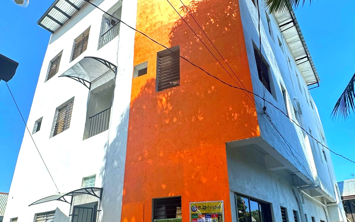 Gabo Residences, front elevation